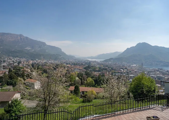 - Isabella アパート